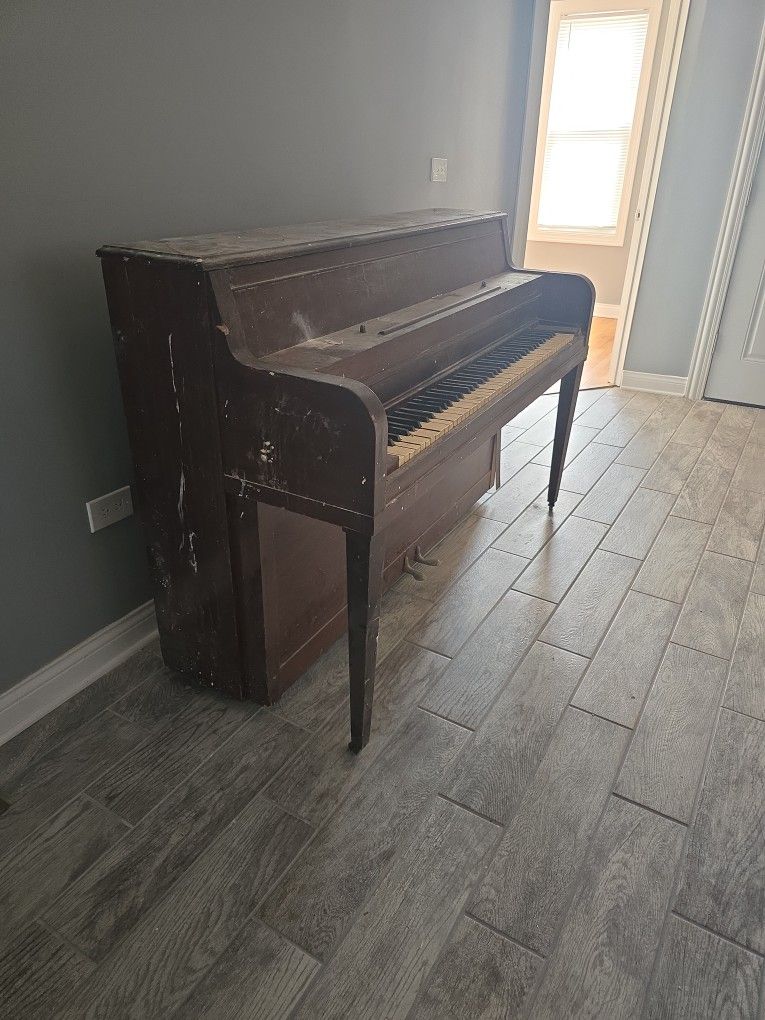Free Piano