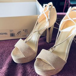 Michael Kors Platform Suede Tan women’s shoes Size 6.5