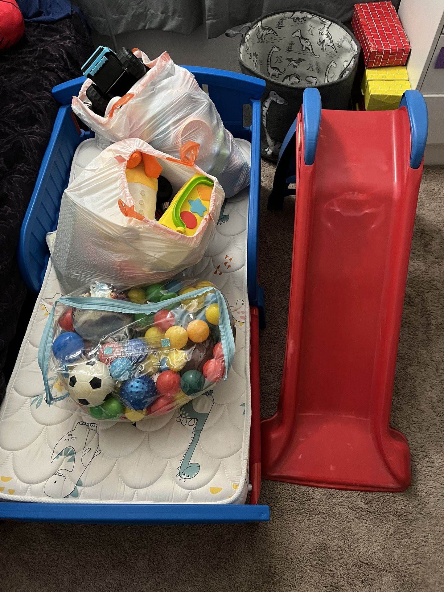 Kids Toddler Bed, Slide, toys