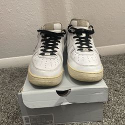 White Forces With Black Laces