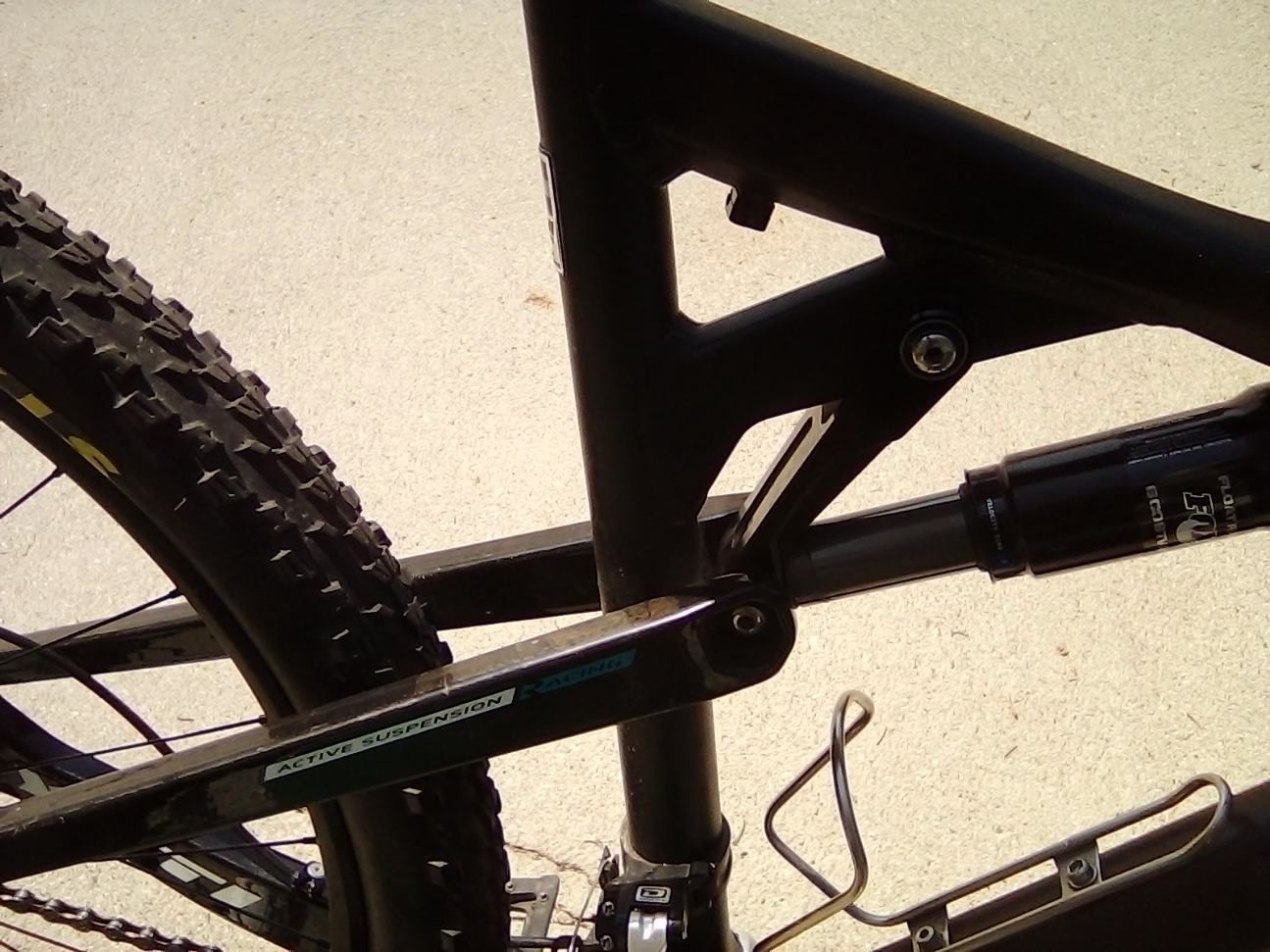 It's a 2012 yeti ASR 5 CARBON Enduro bike