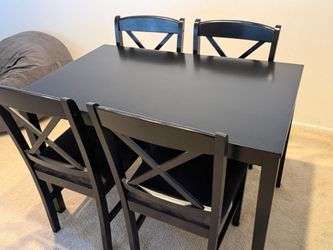 Dinning Set - 4 chairs