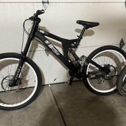 Specialized big hit 2 Bike