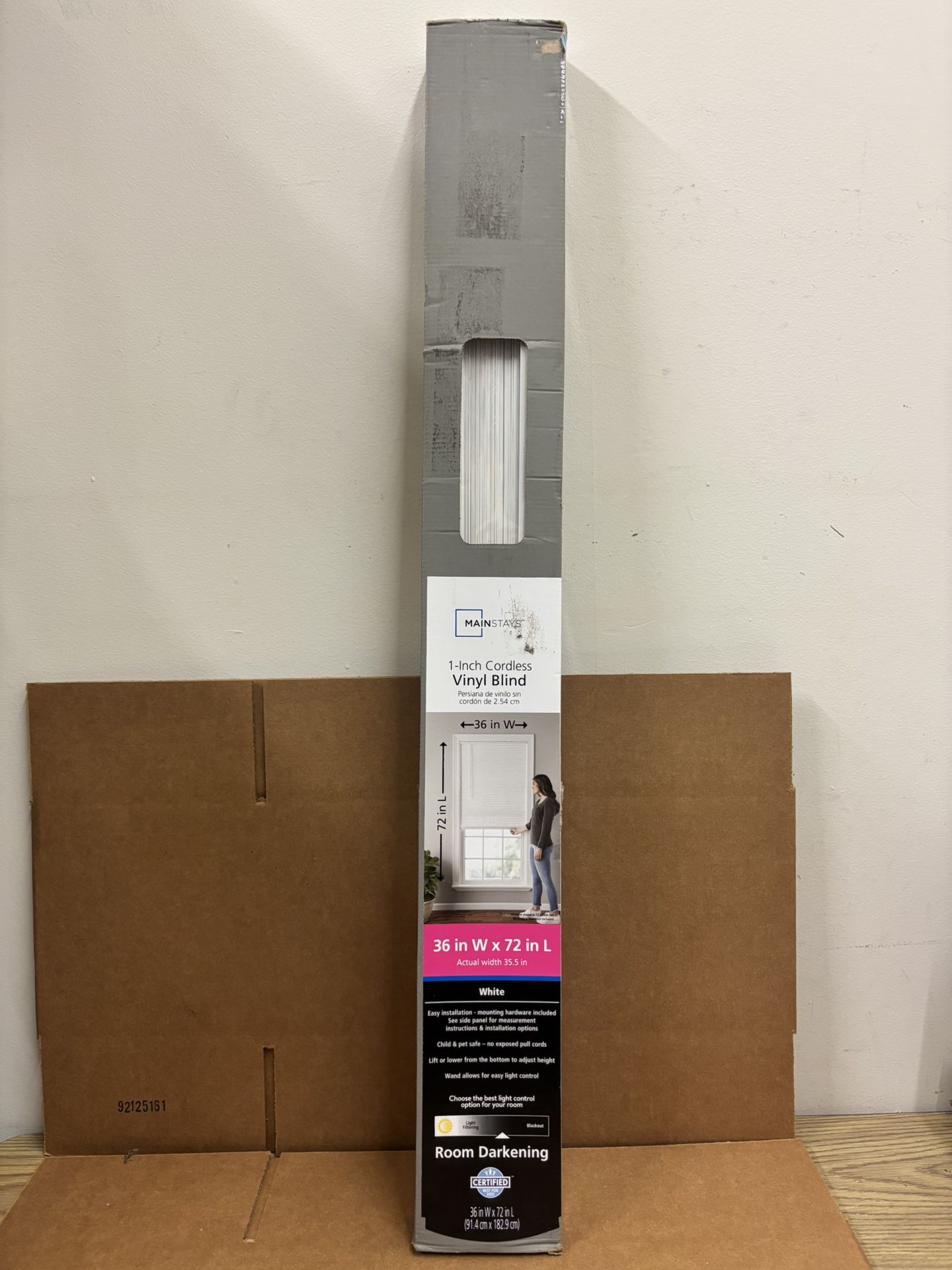 New 1” Cordless 36” x 72” Vinyl Room Darkening White Blind