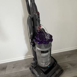 Dyson Absolute DC 17 Animal Stand Vacuum