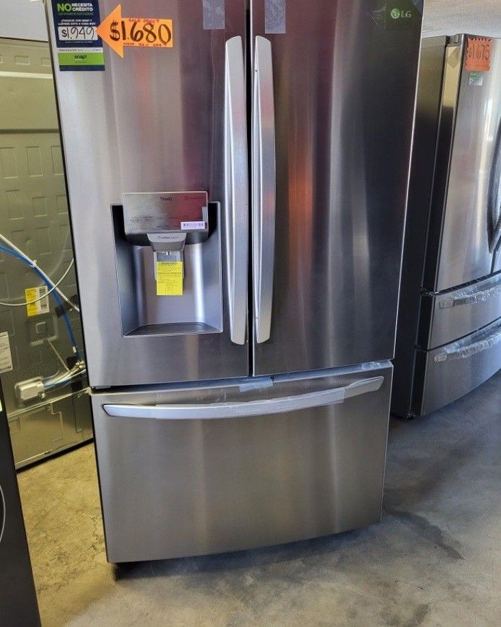 LG ThinQ French Door Refrigerator 26 Cubic Feet M5P7O