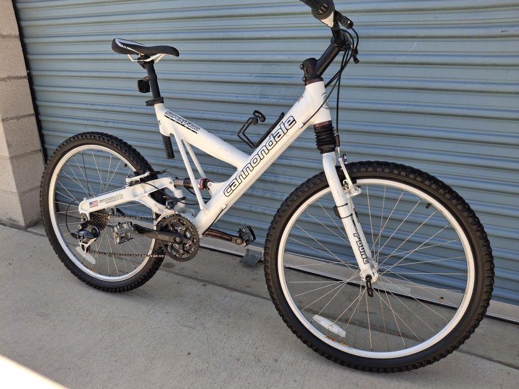 CANNONDALE MOUNTAIN BIKE FULL SUSPENSION 21 SPEEDS TIRE 26 SIZE L