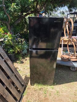 Crosley fridge