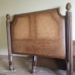 Queen Size Sleigh Bed n Nightstand