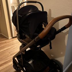 Nuna Stroller Set