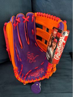 Rawlings Heart of the Hide 13” Glove NWT