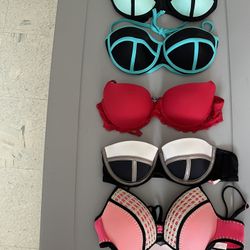 5 Victoria Secret Used One Season Swim Tops/bra