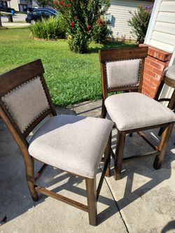 24in Bar Stool  Very Good Condition $100 Both