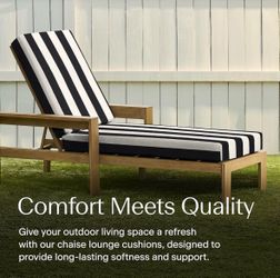 Lounge cushion and cover