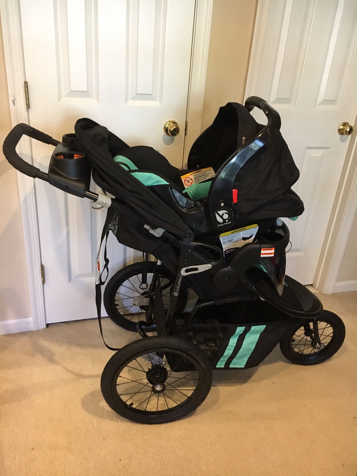 New stroller with car seat