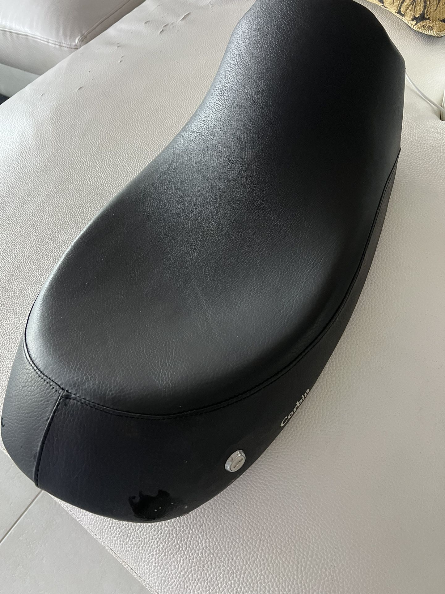 Corbin Touring Harley Seat