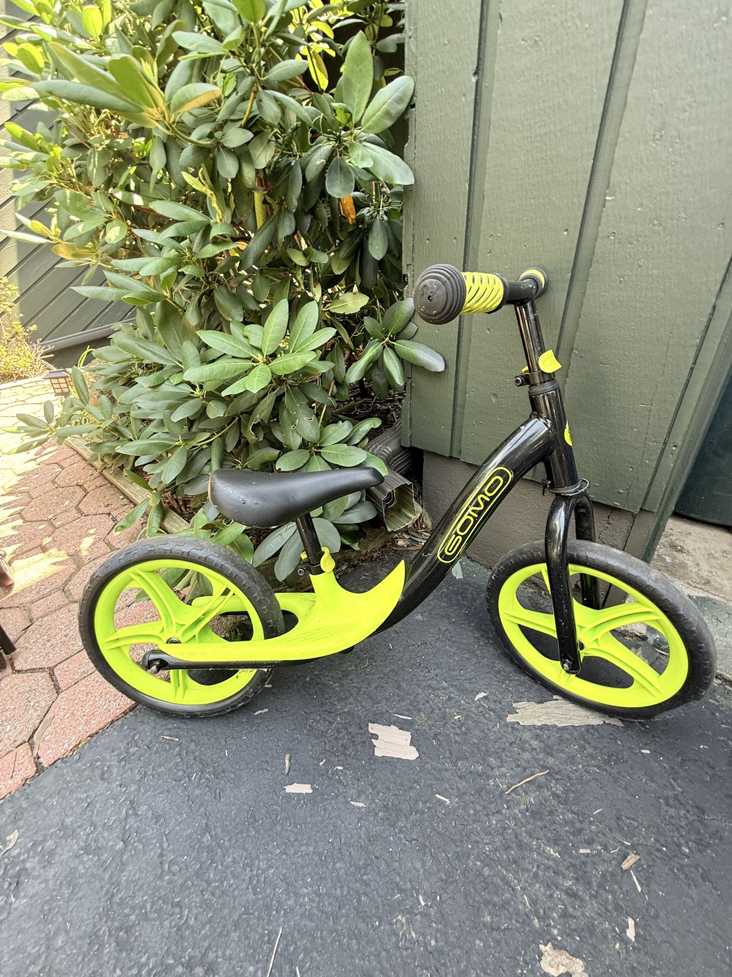 Gomo Balance Bike