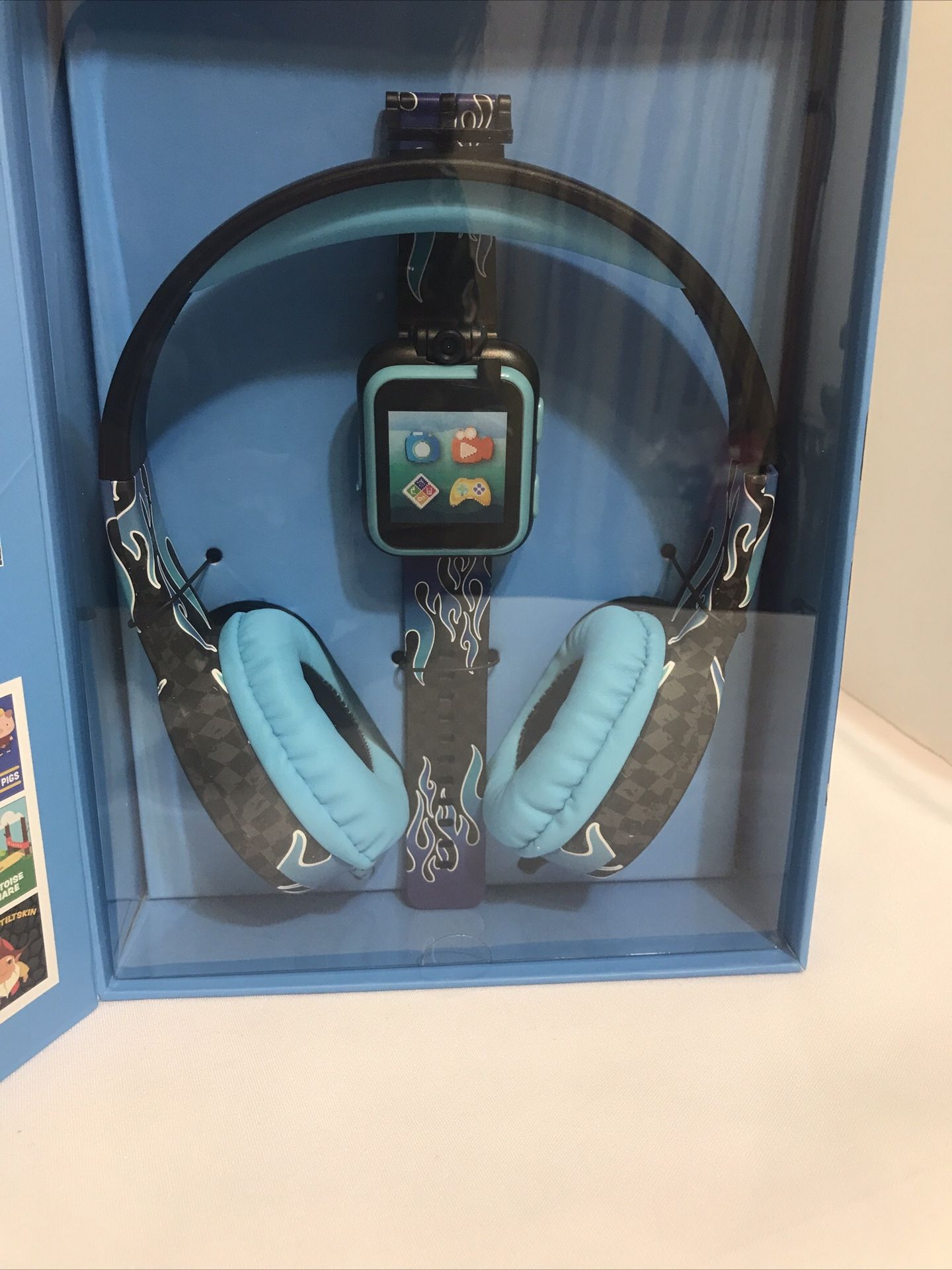 iTech Junior Kids Smartwatch and Headphones Set