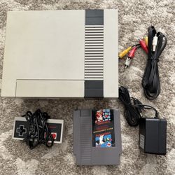 Nintendo Nes Console With Super Mario Bros