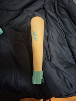 Foam baseball bat