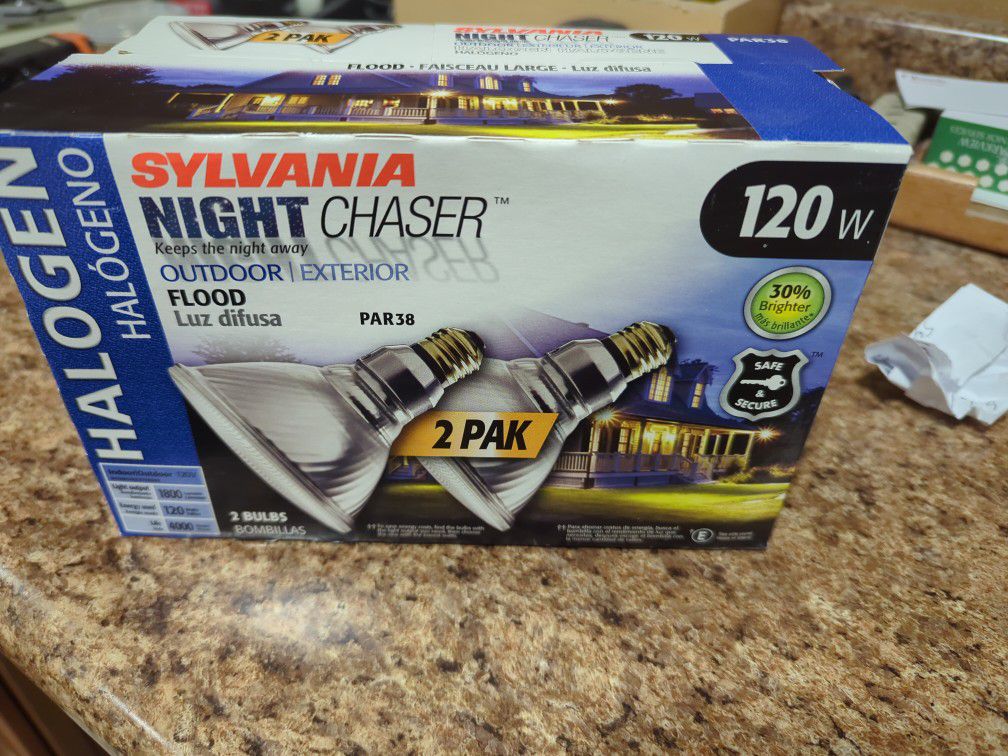 Sylvania Night Chaser Flood Bulbs