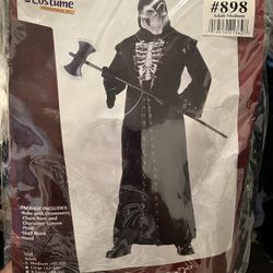 Scary Crypt Master Halloween Costume