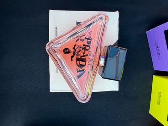 Perfume Prada