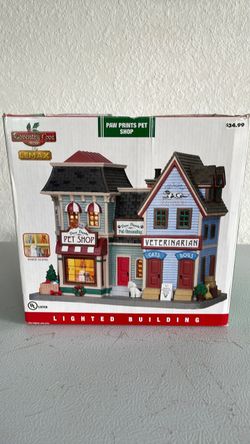 Lemax Coventry Cove Paw Prints Pet Shop Lighted Building