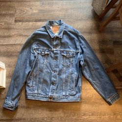Levi's Denim Trucker Jacket - Size XL