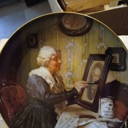 Knowles Fine China Collectible Plates