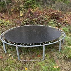 14’ Heavy Duty Trampoline $100 OBO