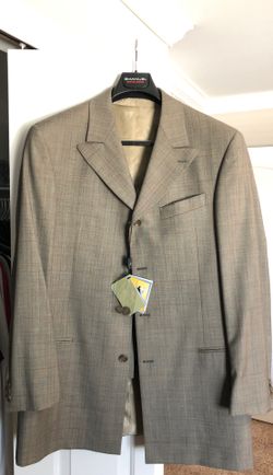 Steve Harvey Collection Suit