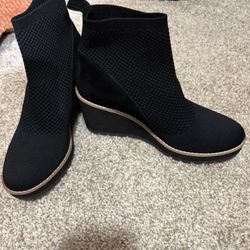 Size 8 Eileen Fisher Ankle Boot