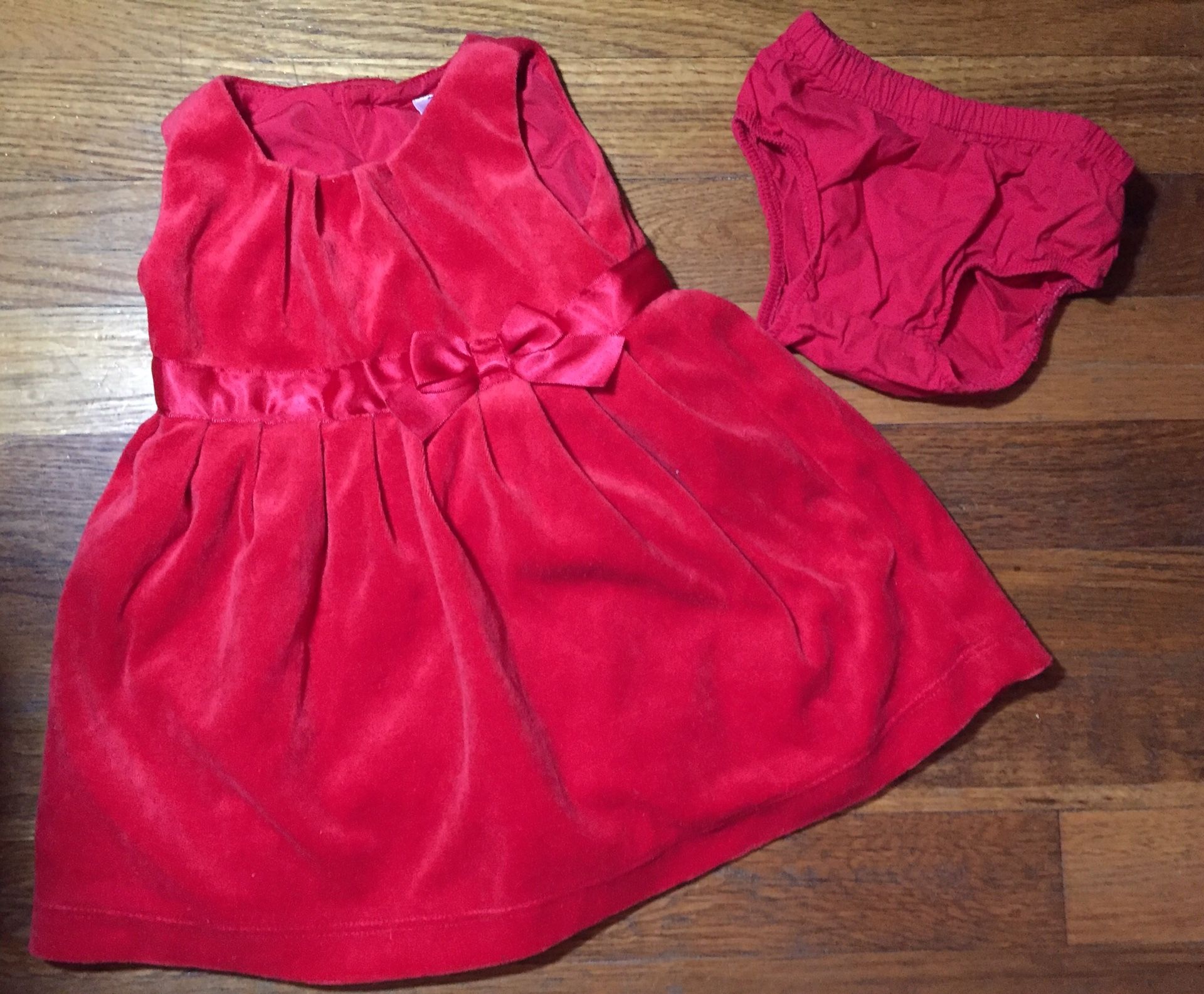 Baby girl carters red holiday Christmas dress size 6 months