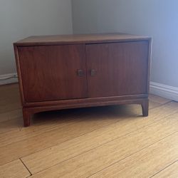 MCM Vintage Coffee Table/Cabinet