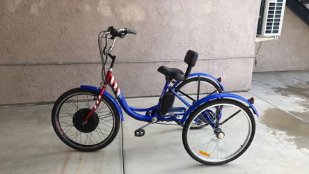 Electric trike