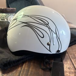 Harley Helmet White Size Small Woman's 