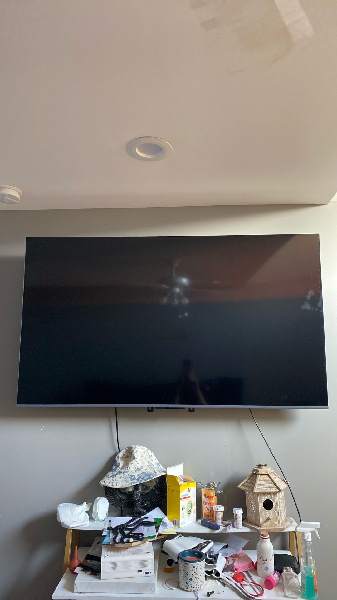 Insignia TV 65
