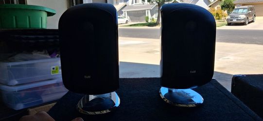 B&W m1 speakers