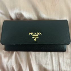 AUTHENTIC PRADA WALLET