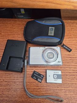Sony Cyber-shot DSC-S950 Silver Compact Digital Camera 10.1 MP 4X Zoom