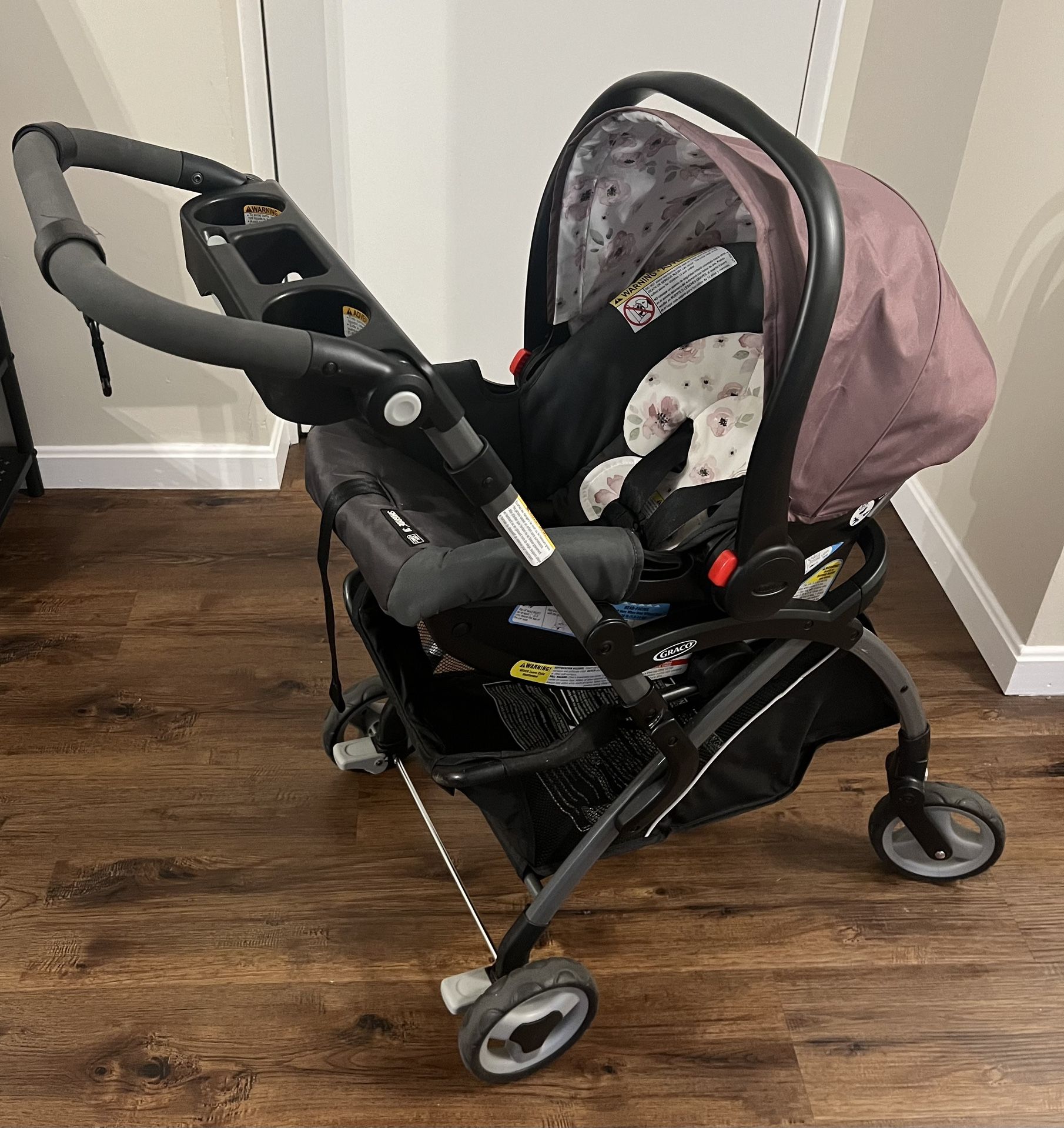 Graco car seat with push cart
