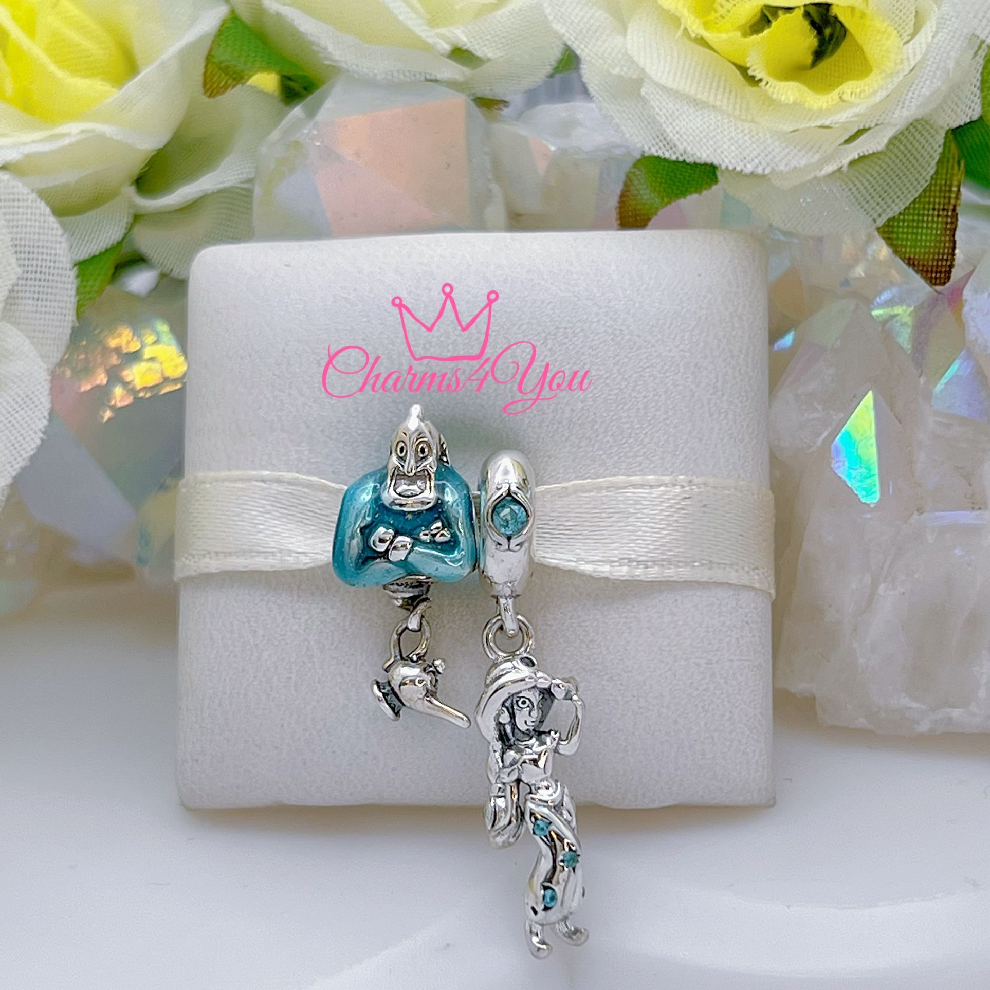 2Adorable Charms 925 silver for Pandora moments bracelet.