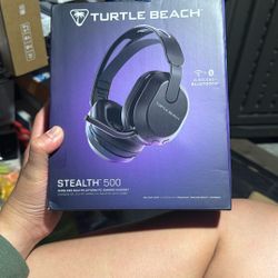 Turtle Beach Stealth 500 Wireless Gaming Headset Licensed for Xbox Series X|S, Compatible with Xbox One, Bluetooth, PC, Mobile, 40 Hr Battery, Memory 