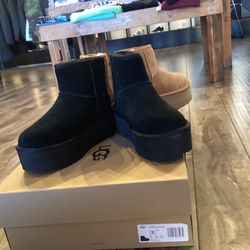 Uggs Big Kids Mini and Ultra Mini Classic Platform Sizes 13 Through Six Women’s Size Up To 7 1/2