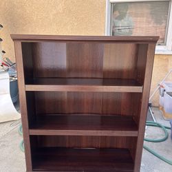 Wooden Bookshelf 