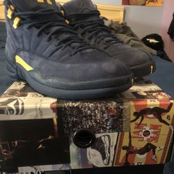 Jordan 12 Michigan Sz10.5