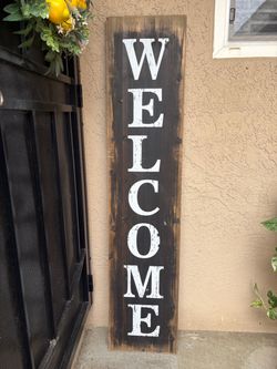 welcome sign
