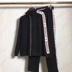 givenchy tracksuit size m / l