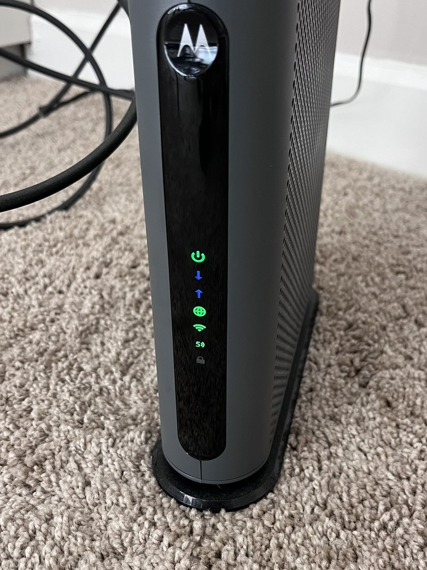 Motorola Cable Modem Plus Router